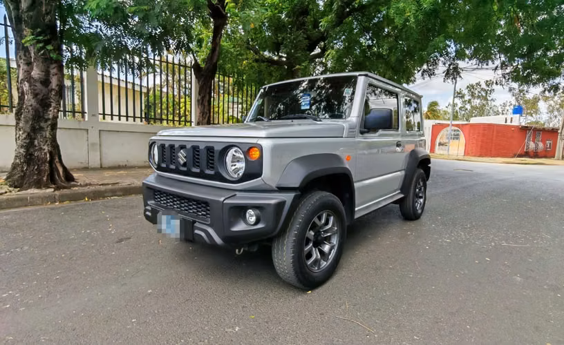 SUZUKI JIMNY 4X4 AÑO 2024 51,000 KILÓMETROS