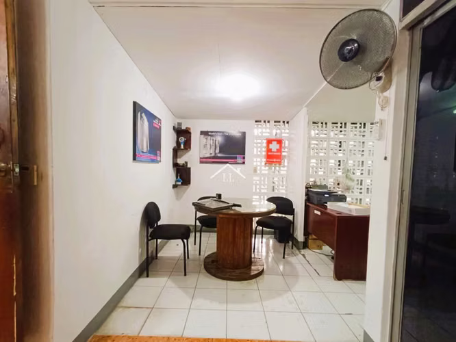 LL - Se Vende Propiedad Comercial en Bolonia