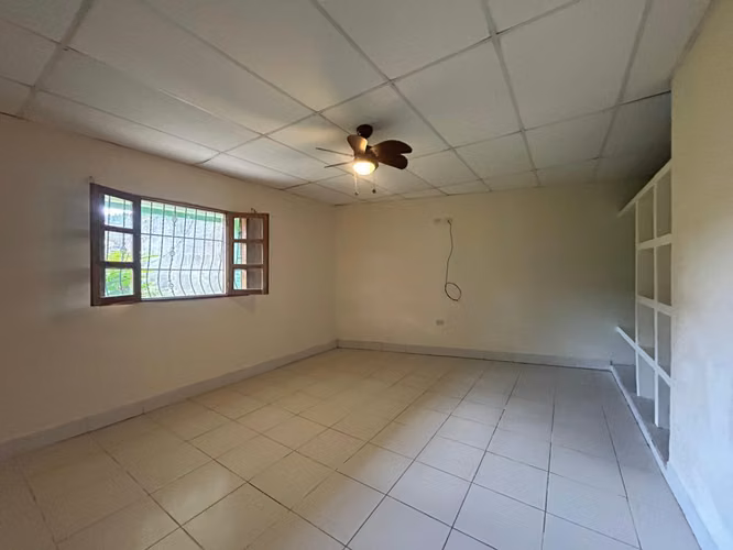 HERMOSA CASA CON PISCINA EN VENTA – RESIDENCIAL VILLA HERMOSA, DIRIAMBA - Imagen 11