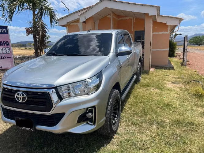 Hilux 2021