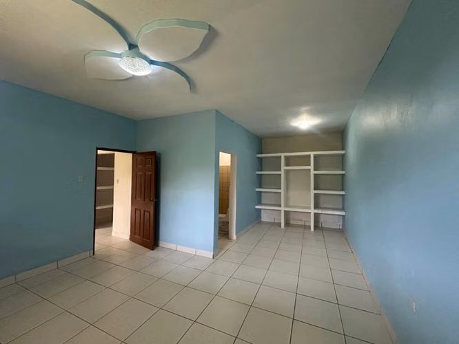 Hermosa Casa con Piscina en Venta – Villa Hermosa, Diriamba
