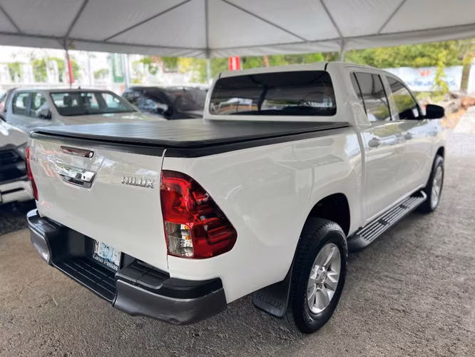 Toyota Hilux año 2022