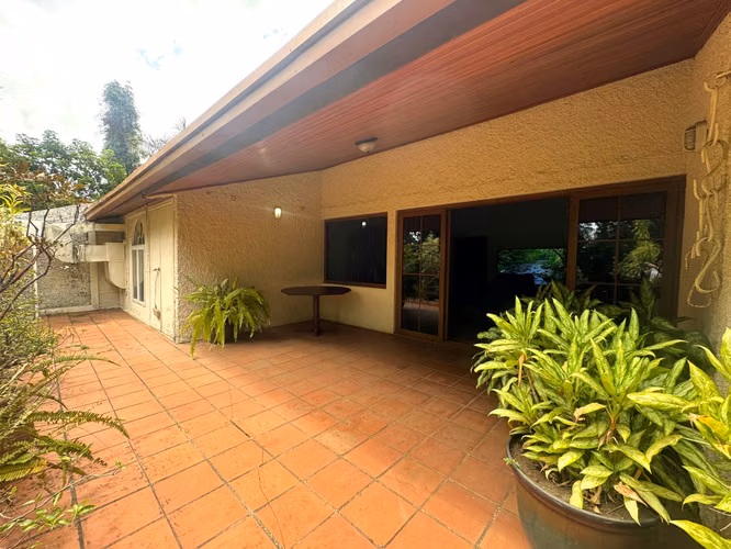 Venta de casa en Villa Fontana Sur