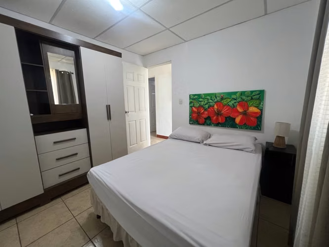 CASA EN VENTA EN CIUDAD EL DORAL – OPORTUNIDAD PARA VIVIR O INVERTIR  USD 55,000   8662 8966 - Imagen 5