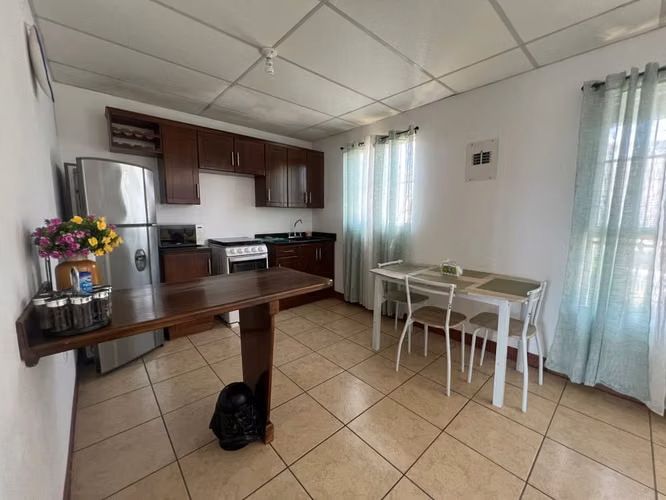 CASA EN VENTA EN CIUDAD EL DORAL – OPORTUNIDAD PARA VIVIR O INVERTIR  USD 55,000   8662 8966 - Imagen 4