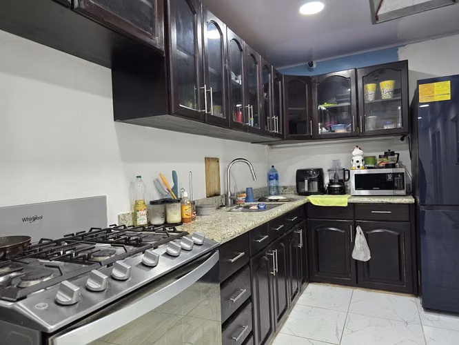 HERMOSA CASA DE 5 HABITACIONES EN VENTA EN CIUDAD DORAL – NUEVA ETAPA  USD 95,000 Fondos propios
