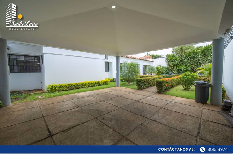 Preciosa Casa en Venta ubicada en La Estancia de Santo Domingo - LL