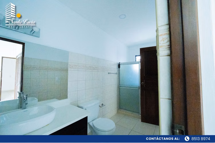 Preciosa Casa en Venta ubicada en La Estancia de Santo Domingo - LL