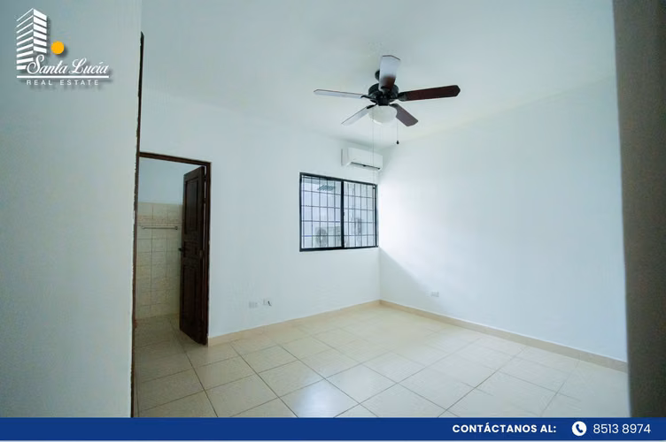 Preciosa Casa en Venta ubicada en La Estancia de Santo Domingo - LL