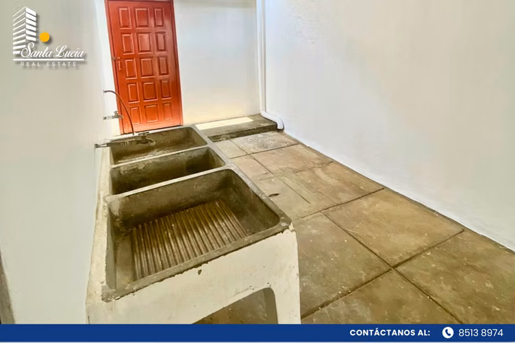 Preciosa Casa en Venta-Santo Domingo - LL - Imagen 14