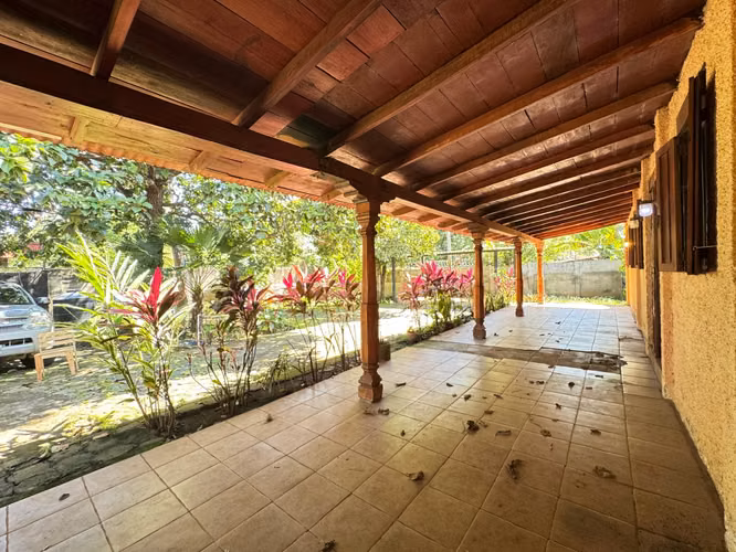Venta de casa en Carretera a Masaya