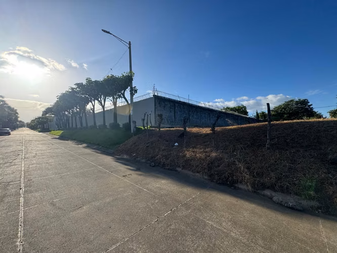 Venta de Terreno en Las Colinas - Imagen 7