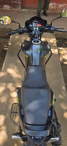 Vendo motocicleta hero hunk 150cc