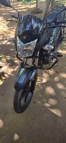 Vendo motocicleta hero hunk 150cc