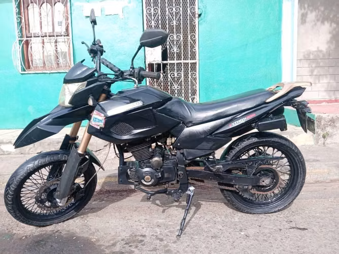 Vendo Moto