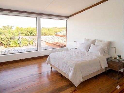 Excelente Casa en venta en Las Cumbres, Managua