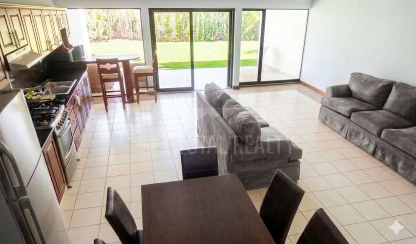Excelente Casa en venta en Las Cumbres, Managua