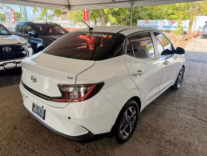HYUNDAI GRAND I10 AÑO 2022 - Imagen 3