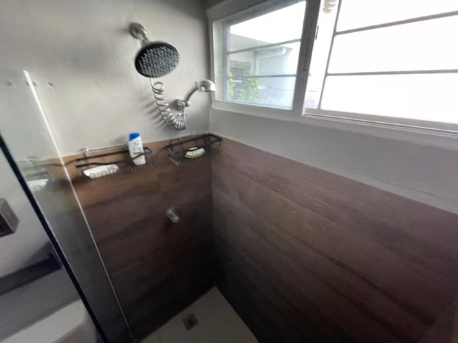 Venta de Casa en residencial San Andrés Managua carretera nueva a León - Imagen 19