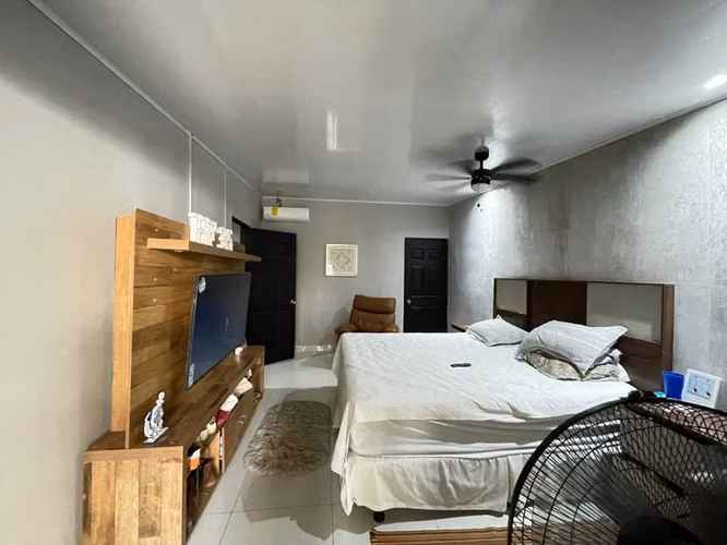Venta de Casa en residencial San Andrés Managua carretera nueva a León - Imagen 9