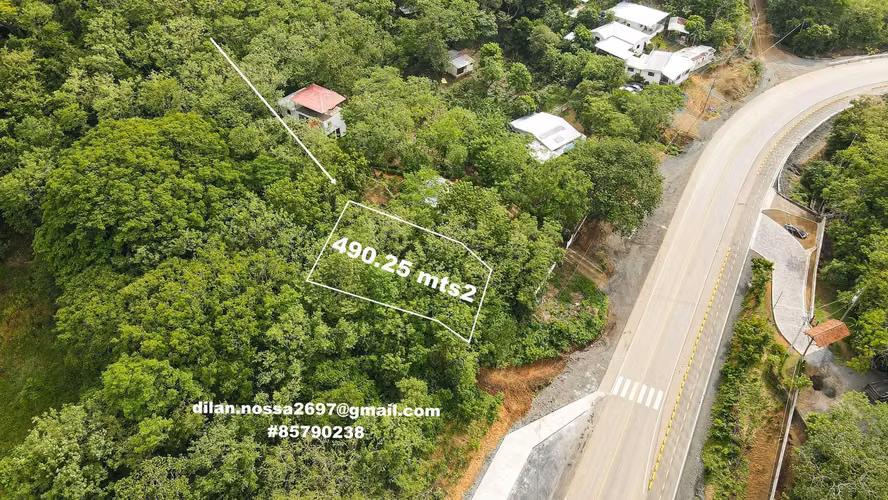 VENTA DE LOTE A 5 MINUTOS PLAYA MADERAS
