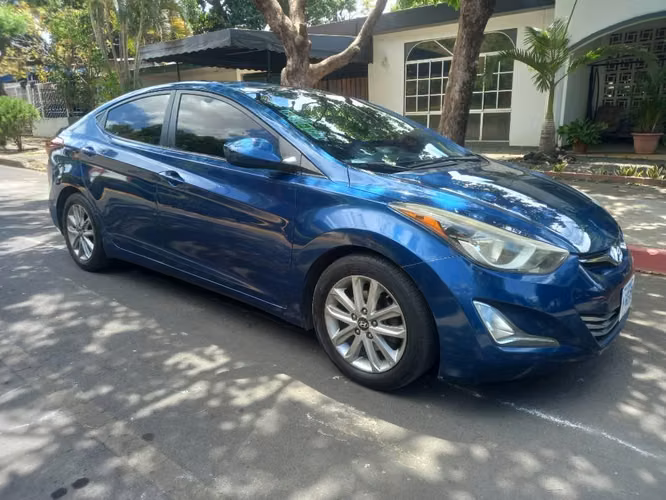 Hyundai Elantra 2016 - Imagen 2