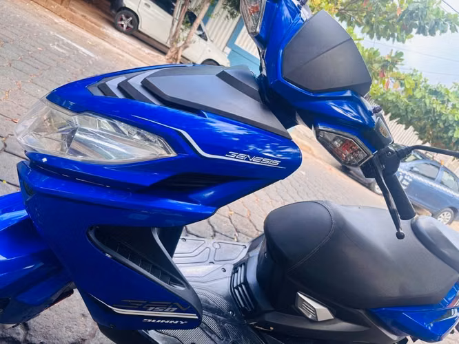 MOTO SCOOTER AZUL GENESIS 2023