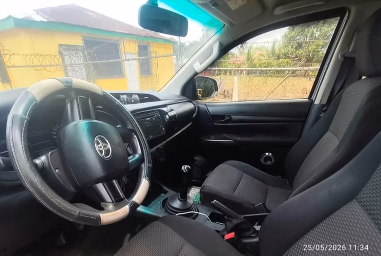 Toyota Hilux 2021 DX