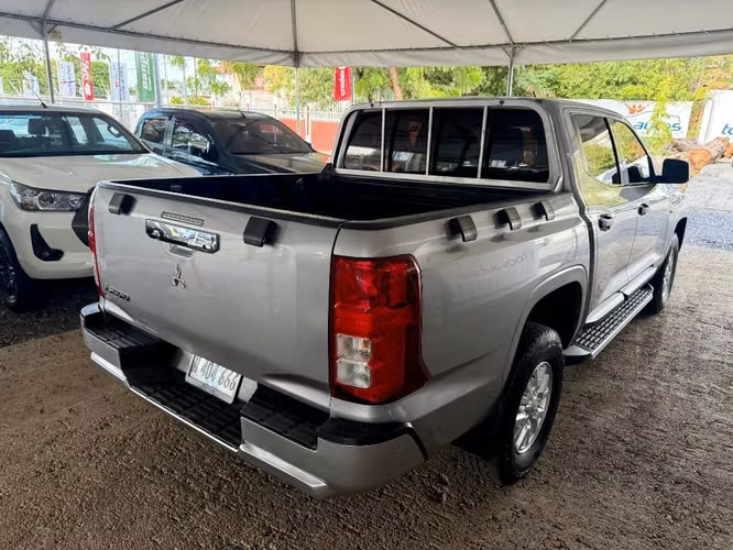 MITSUBISHI L200 GLX AÑO 2025
