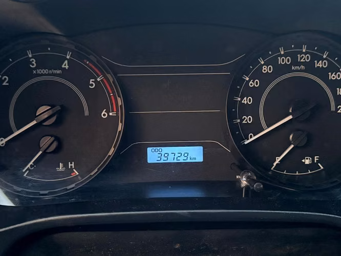 Toyota Hilux año 2024 4x2 baja