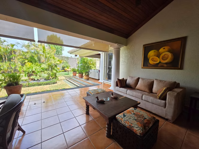 FH | Casa en Venta | con Vista Panorámica en km 12 Carretera Sur