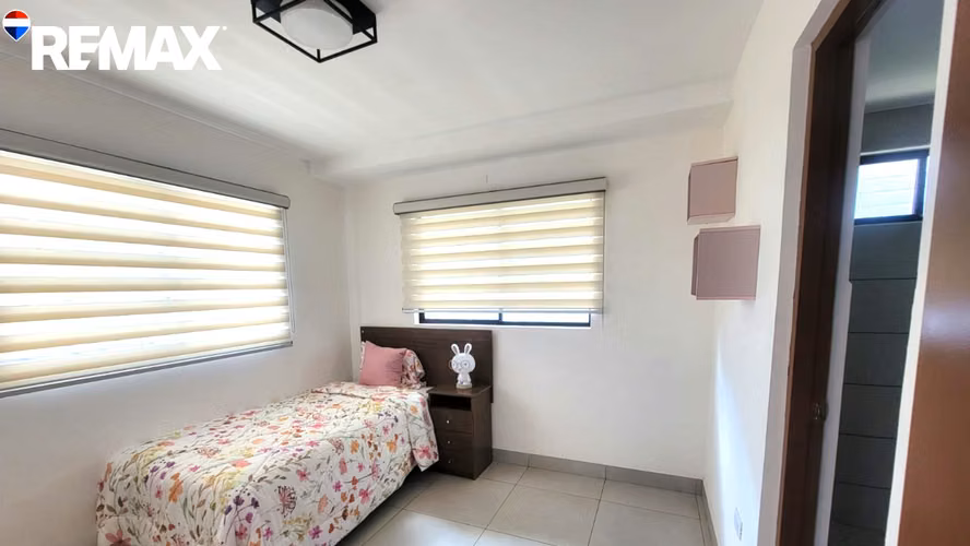 Casa Modernas en Residencial Villa La Paz en - Imagen 4