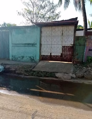 Se vende propiedad en Barrio Germán Pomares Reparto Shick - Imagen 1