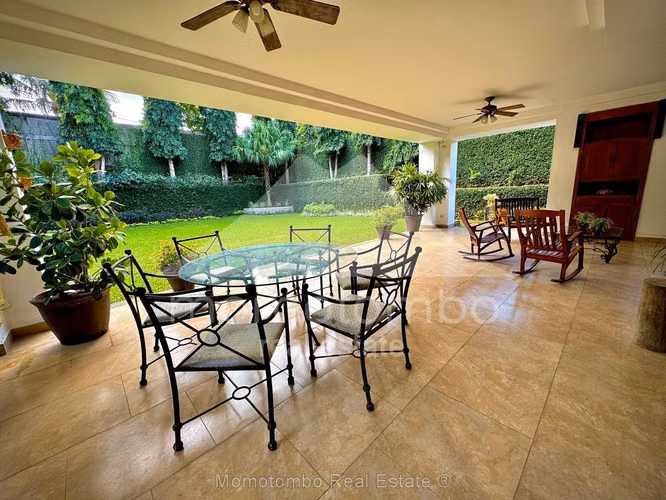 Casa en Venta Carretera Sur, Managua