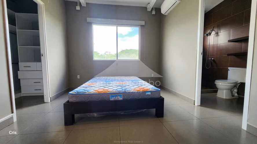 Casa en Renta Las Colinas, Managua