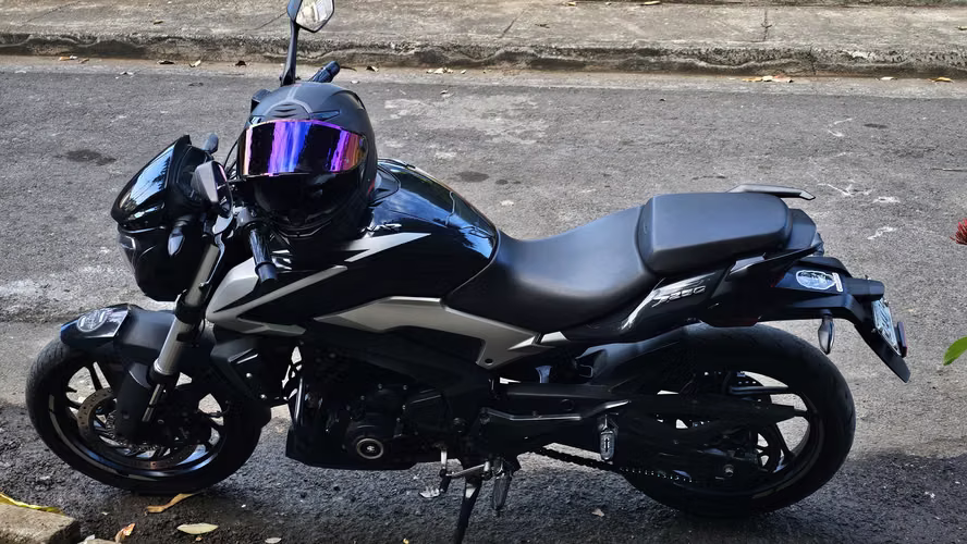 Dominar 250