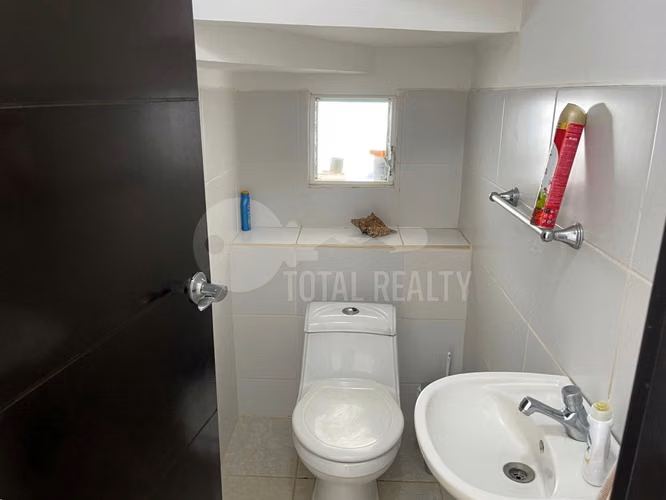 Atractiva Casa en venta en Santo Domingo, Managua