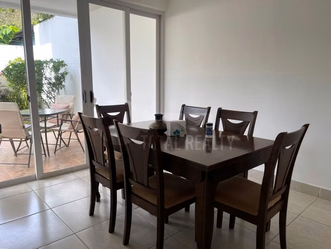 Atractiva Casa en venta en Santo Domingo, Managua