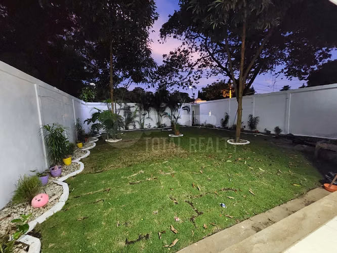 Excelente Casa en venta en Las Colinas, Managua - Imagen 20