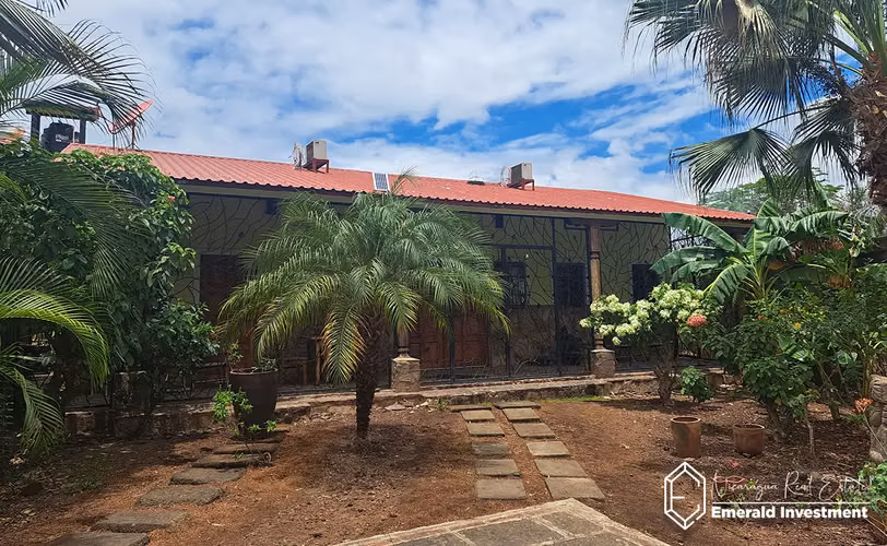 Modern 2BR Home for Sale Near Granada, Nicaragua - Imagen 4