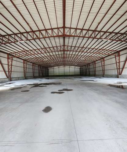 Nave Industrial en Carretera Nueva a Leon