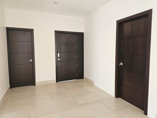  Estrene Casa Moderna en Donatello, Esquipulas 3 Habitaciones | 316 m² Construcción | US$320,000