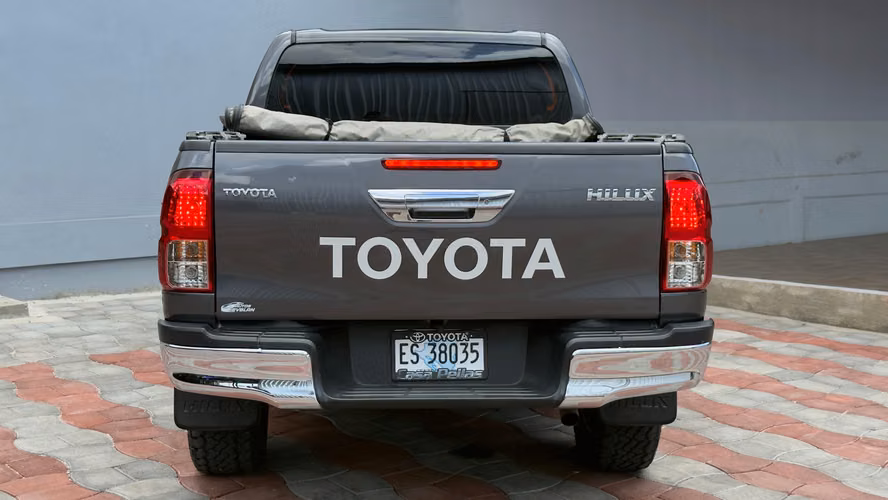 Toyota hilux