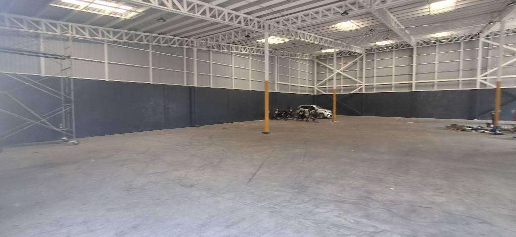 Bodega  OPORTUNIDAD ÚNICA EN CARRETERA NORTE Ubicada a pocos metros de CF - Imagen 2