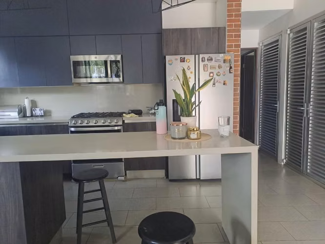 Hermosa y Moderna Casa en Venta Carretera Sur km 10.5 AH - Imagen 3