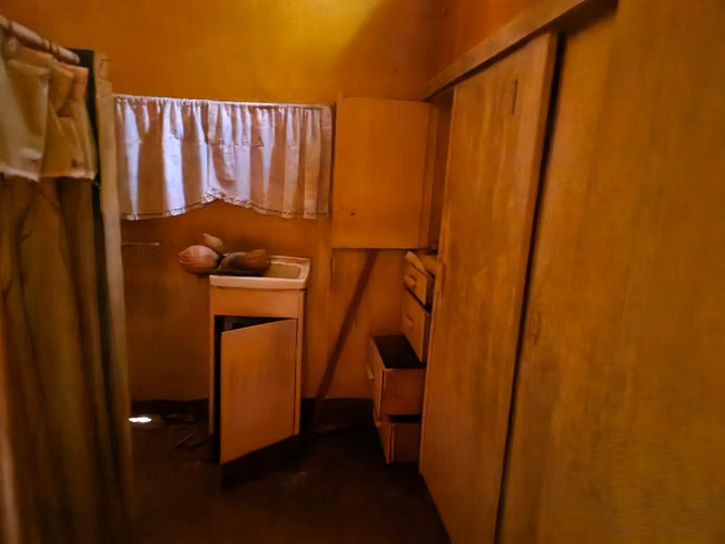KC-¡Oportunidad Única! Terreno Esquinero con Casa en Venta en Ticomo