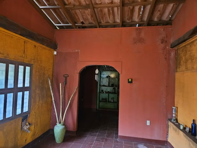 KC-¡Oportunidad Única! Terreno Esquinero con Casa en Venta en Ticomo