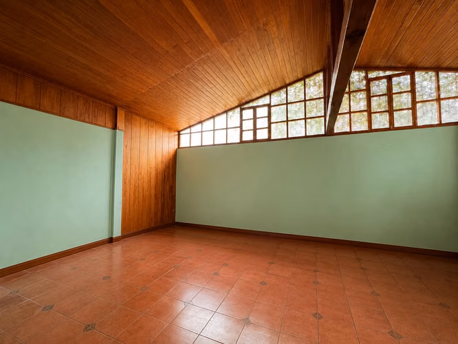 EN VENTA CASA VILLA FONTANA SUR