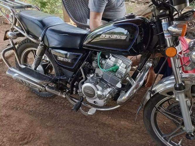 Moto  genesis