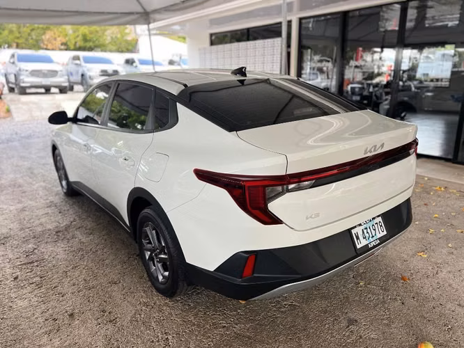 Kia K3 año 2025